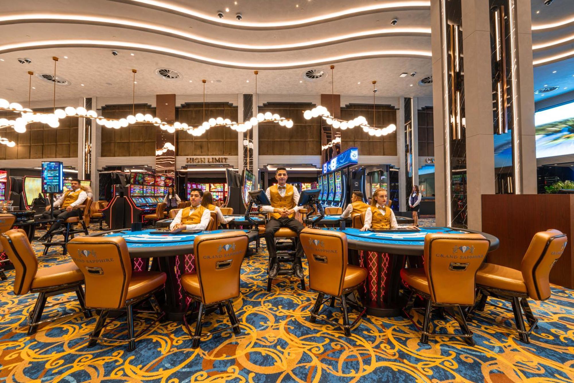 Grand Sapphire Resort & Casino Trikomo Exterior foto