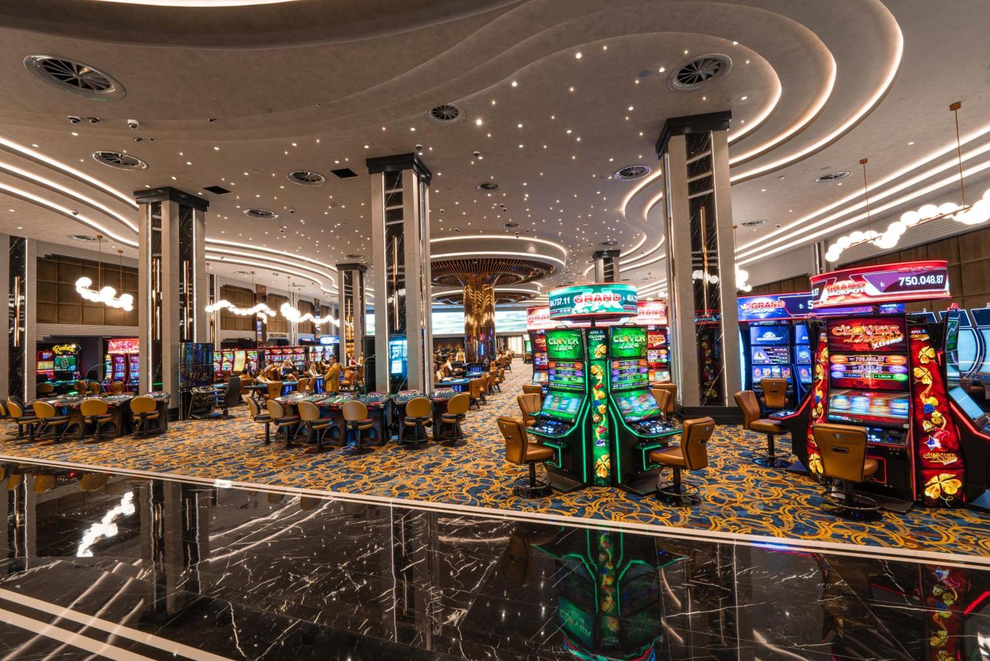 Grand Sapphire Resort & Casino Trikomo Exterior foto