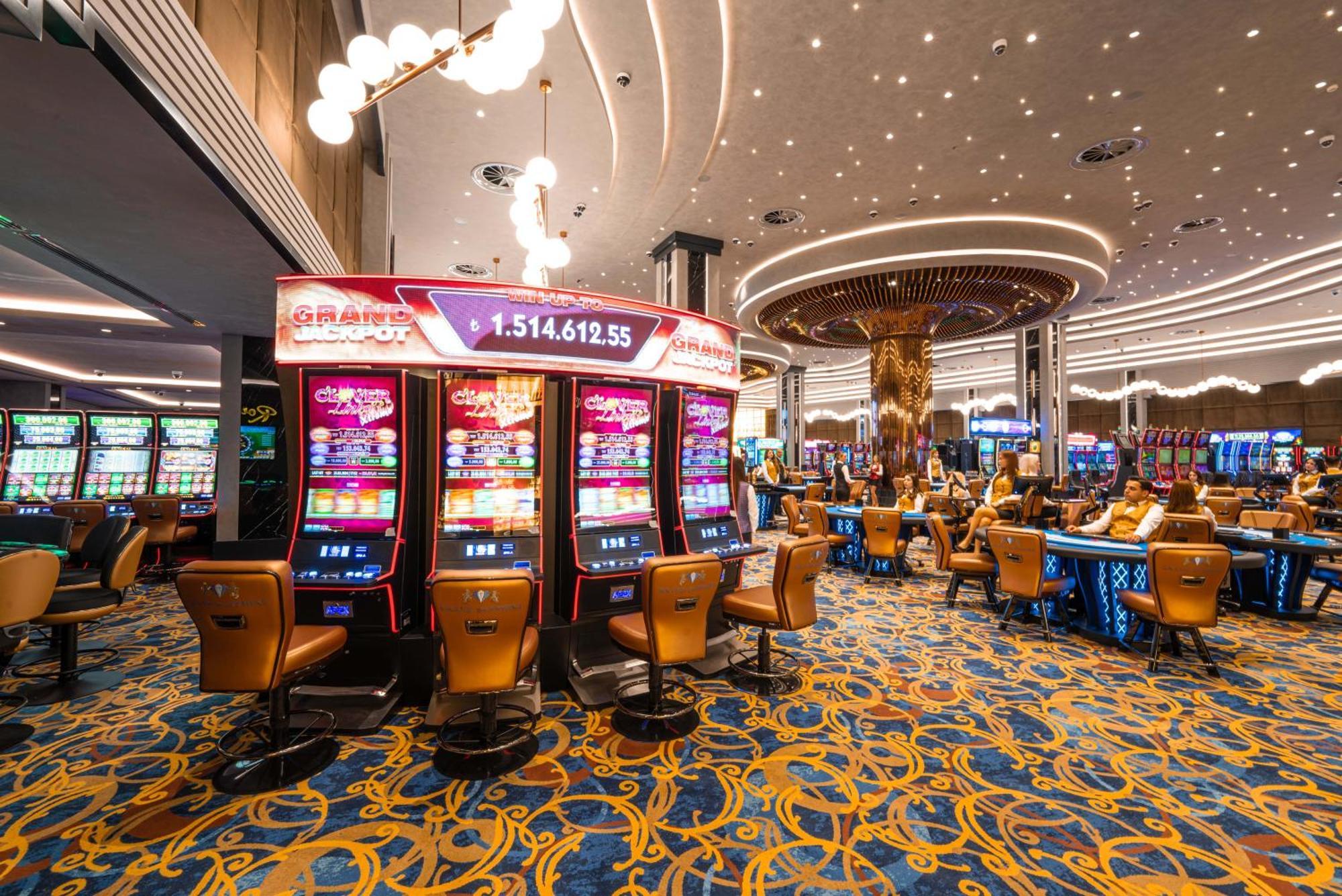Grand Sapphire Resort & Casino Trikomo Exterior foto